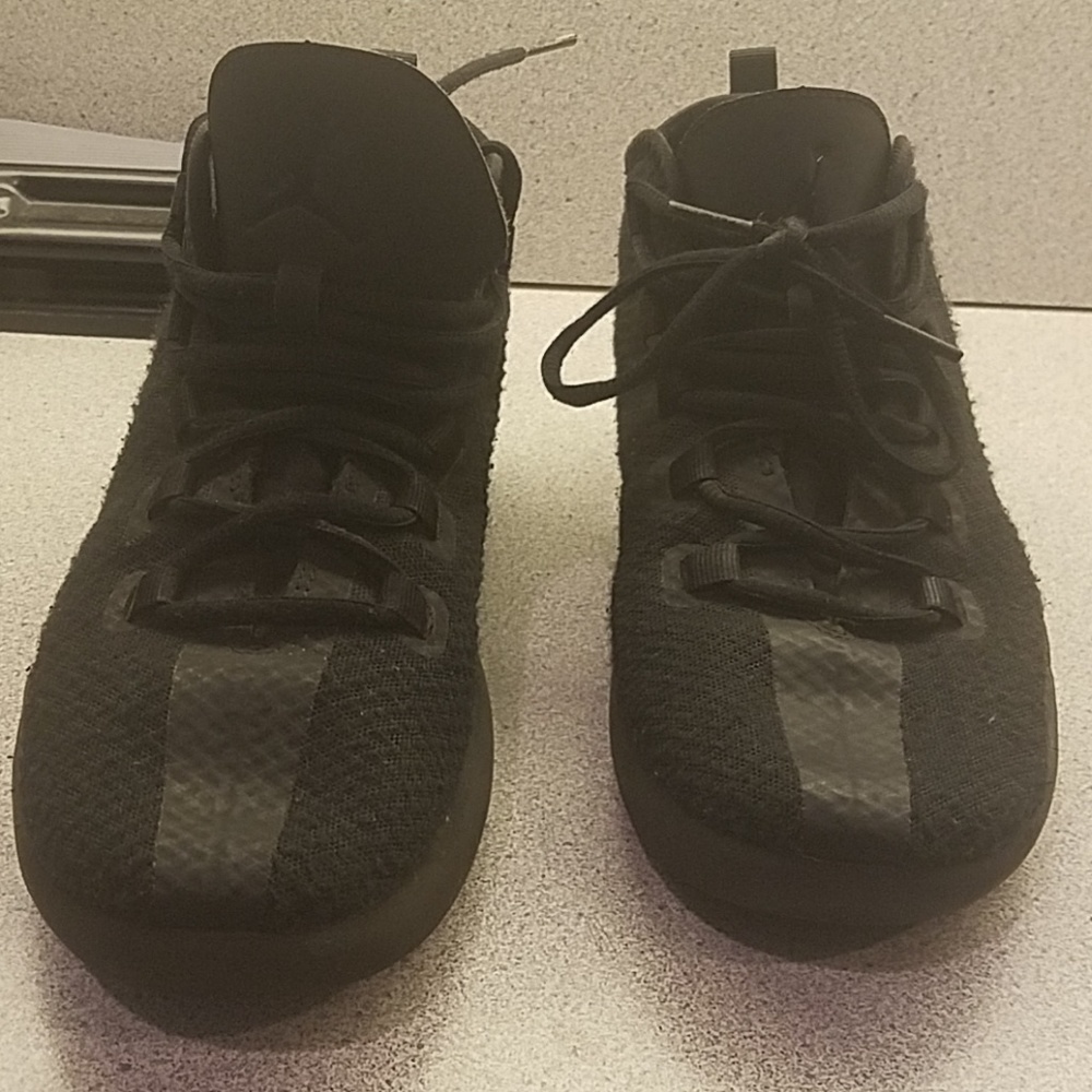 Nike Air Jordan Reveal BG Hi Top Basketball